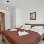Deluxe Turystyczna By Renters