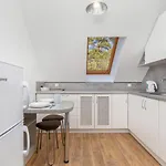 Deluxe Turystyczna By Renters *