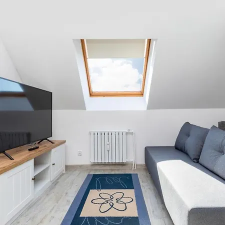 Deluxe Turystyczna By Renters Apartment *