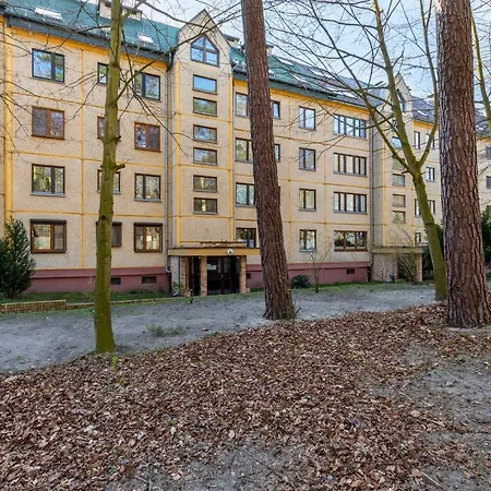 Deluxe Turystyczna By Renters Apartment *