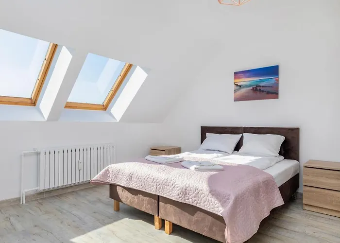 Deluxe Turystyczna By Renters Apartman