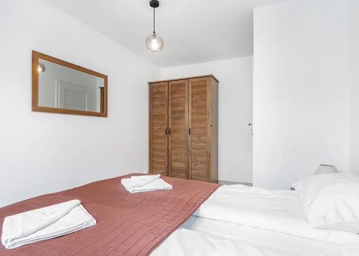 Deluxe Turystyczna By Renters Apartman *