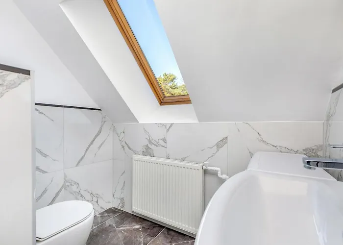 Deluxe Turystyczna By Renters Apartman